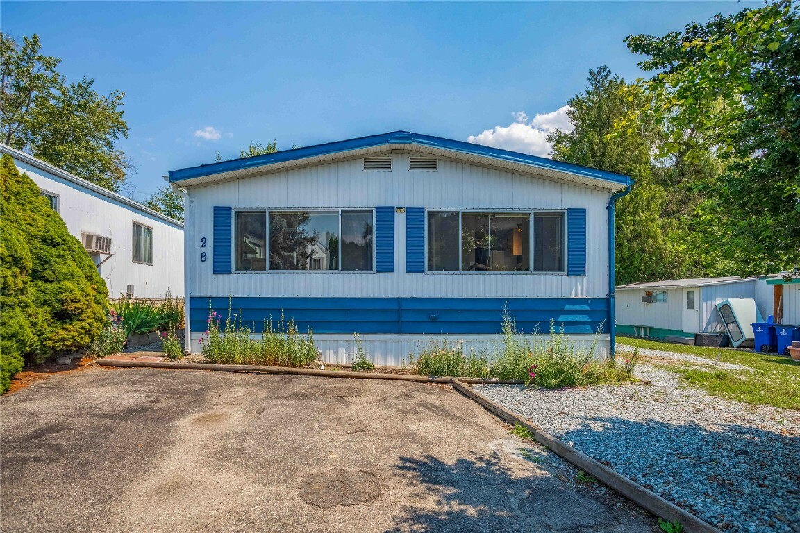 Property Photo:  1881 Boucherie Road 28  BC V4T 0C9 