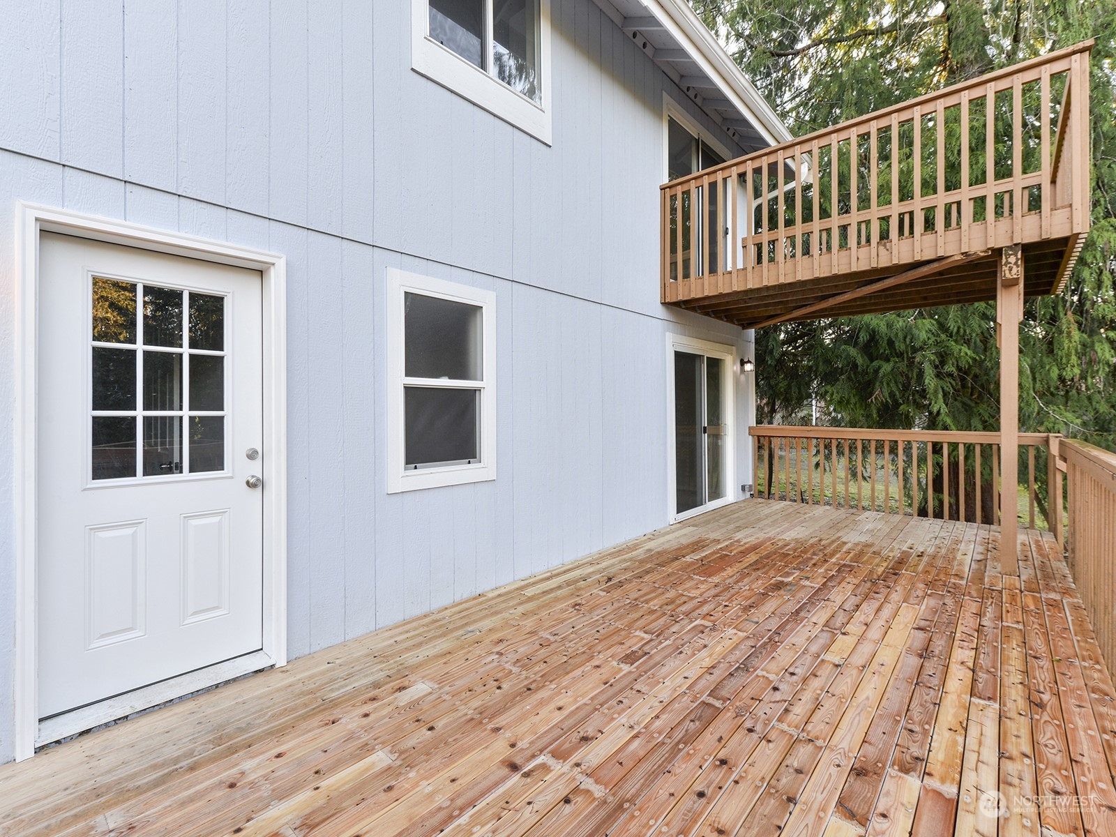 Property Photo:  20717  127th Street E  WA 98391 