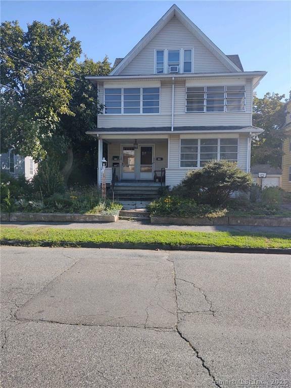 Property Photo:  158 Scofield Avenue  CT 06605 