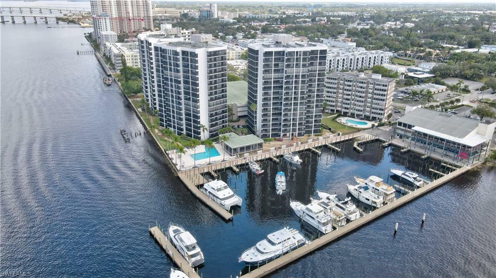 Property Photo: 1900 Virginia Ave 103 FL 33901