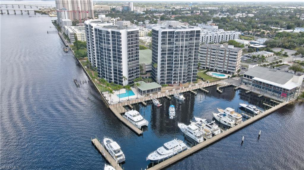 Property Photo: 1900 Virginia Ave 103 FL 33901