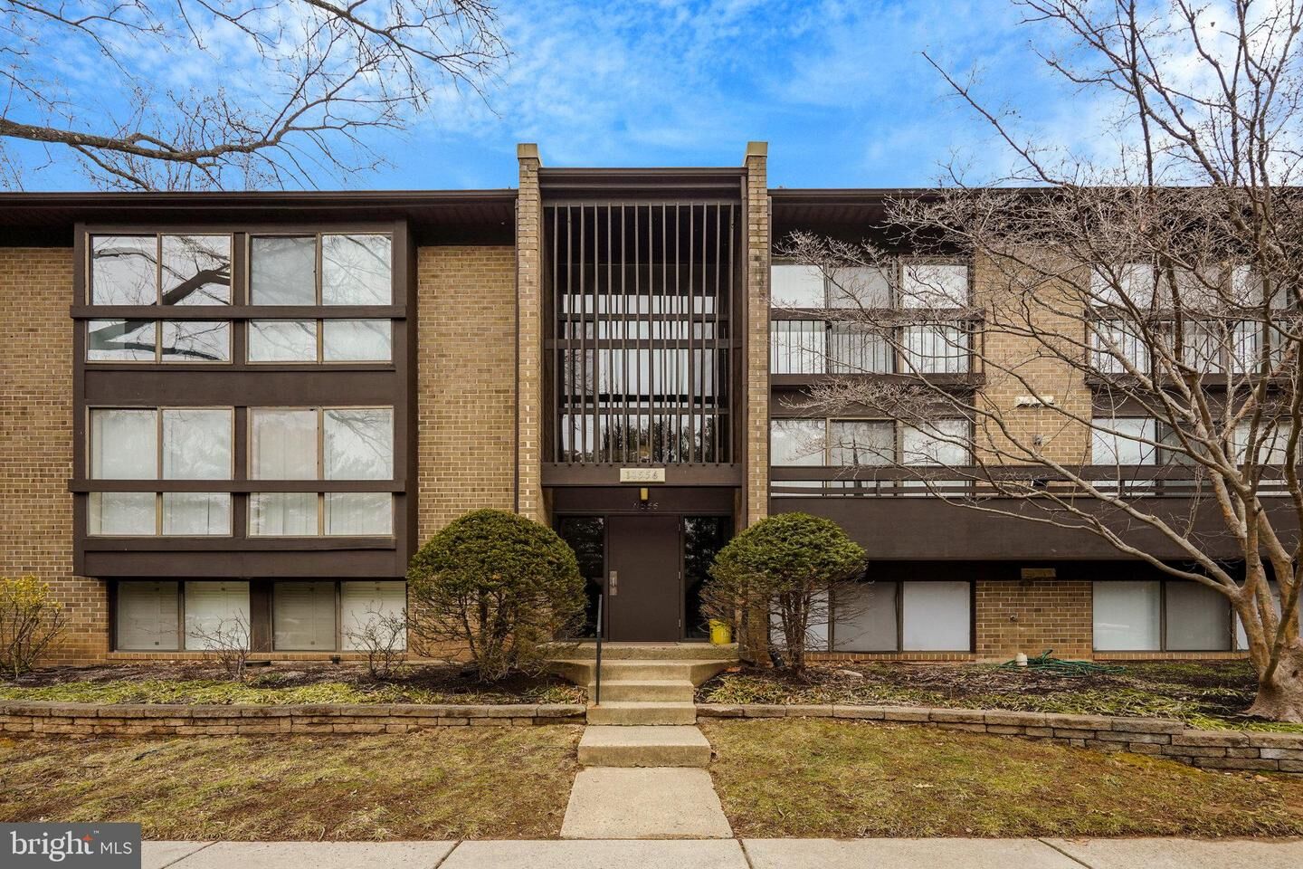 Property Photo: 11556 Rolling Green Court 15/300 VA 20191