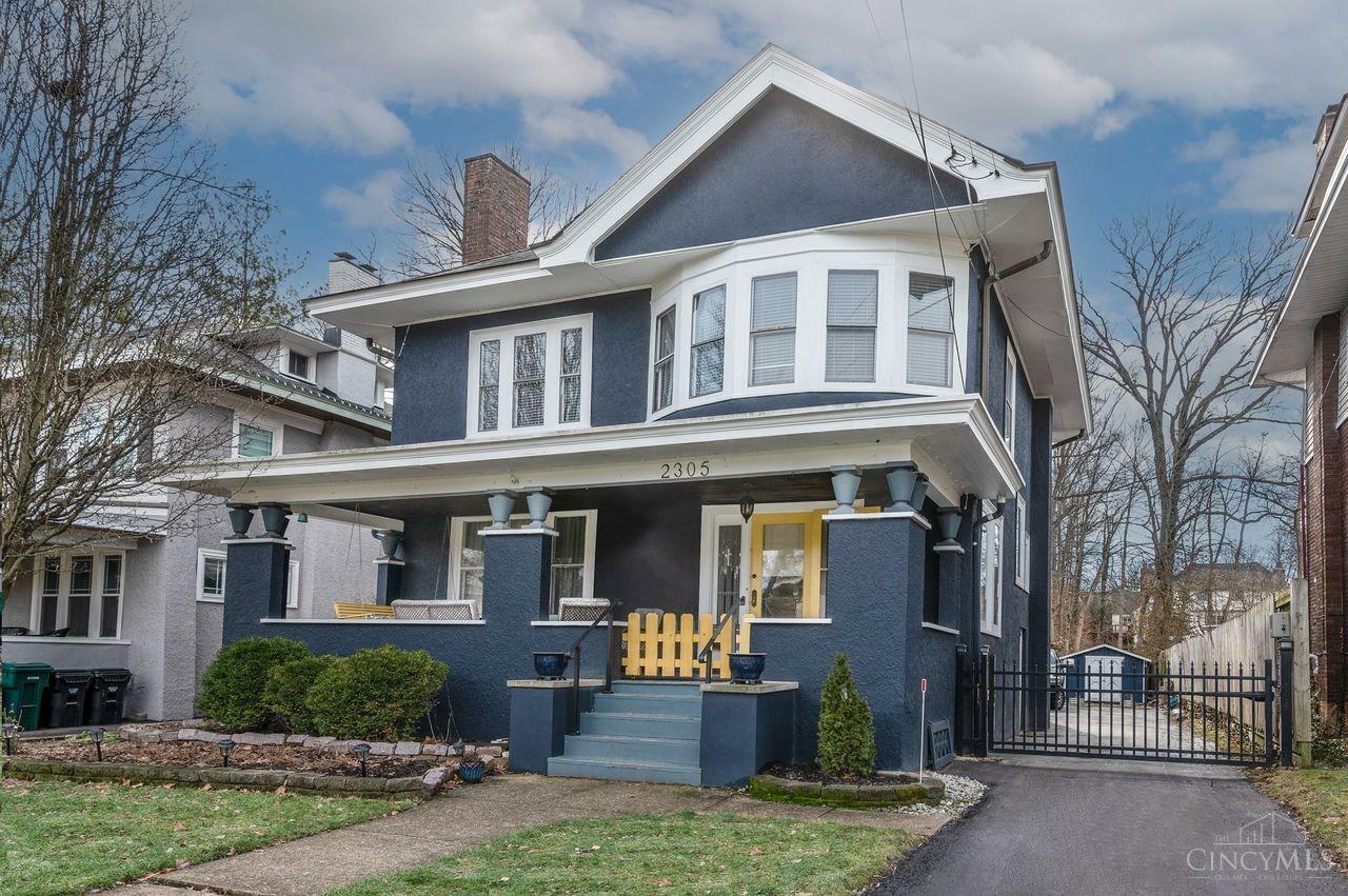 Property Photo:  2305 Easthill Avenue  OH 45208 