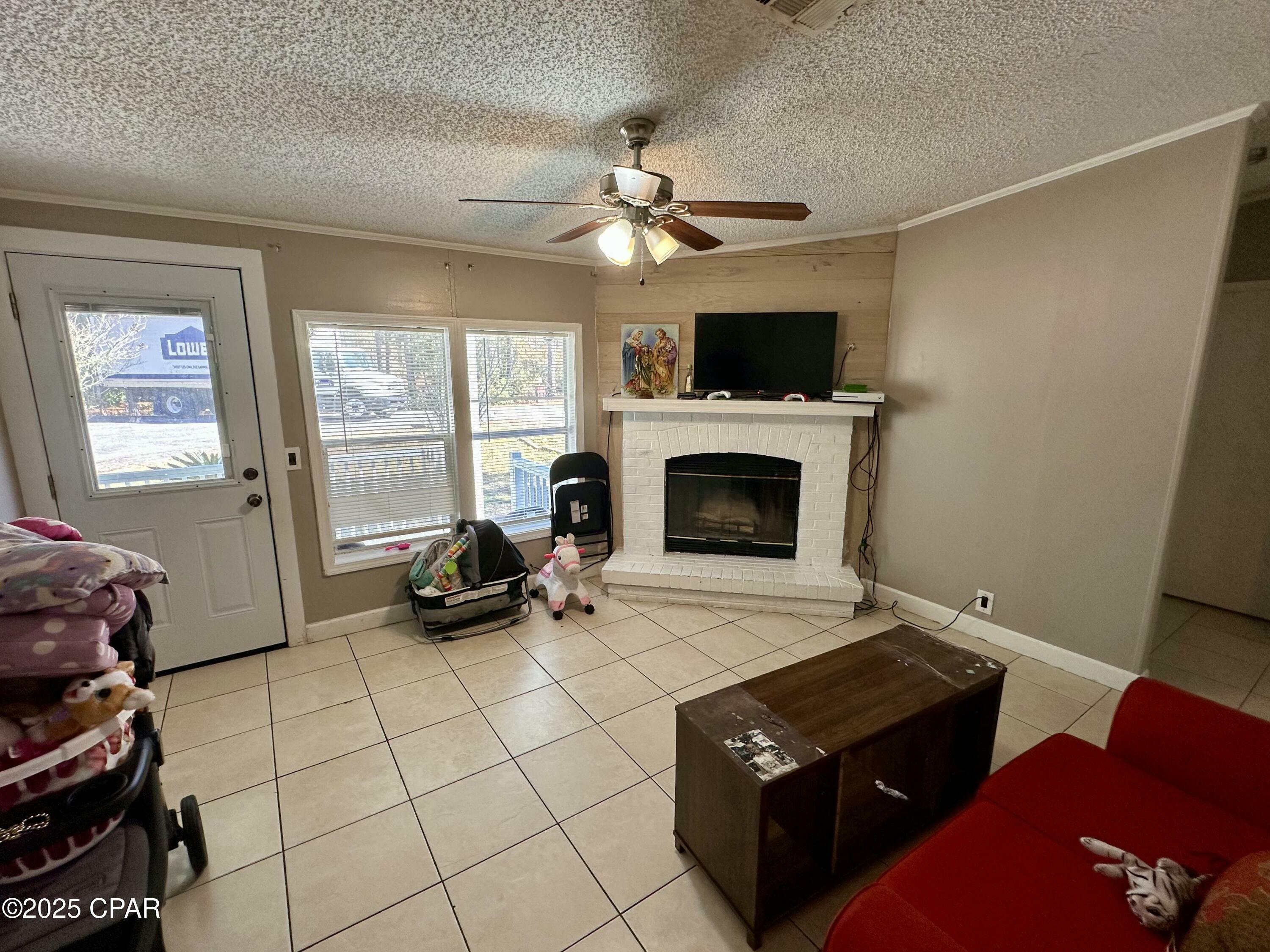 Property Photo:  147 Cessna Street  FL 32459 