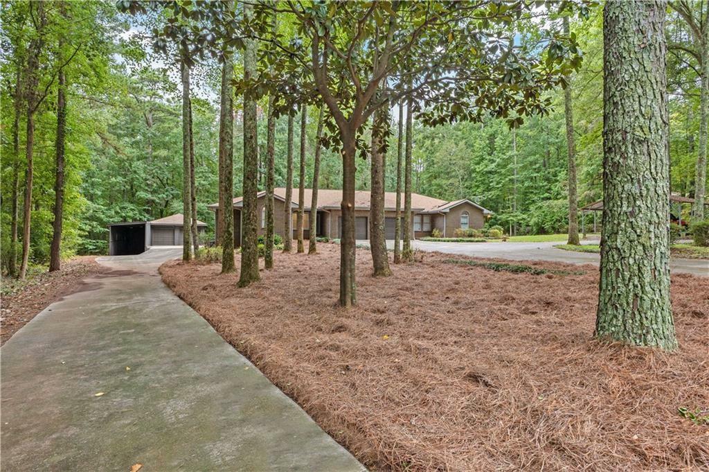 Property Photo:  263 Weldon Road  GA 30268 