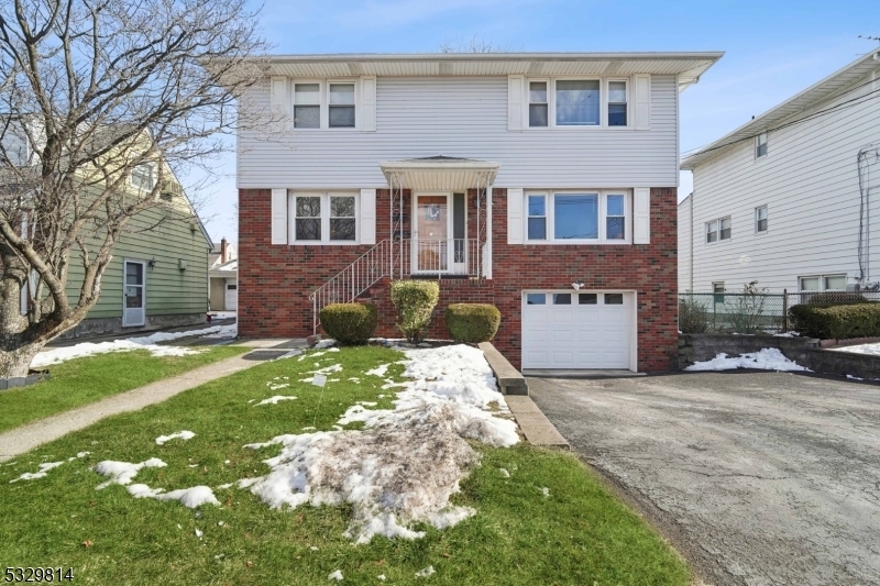 Property Photo:  20 Westminster Pl  NJ 07663 