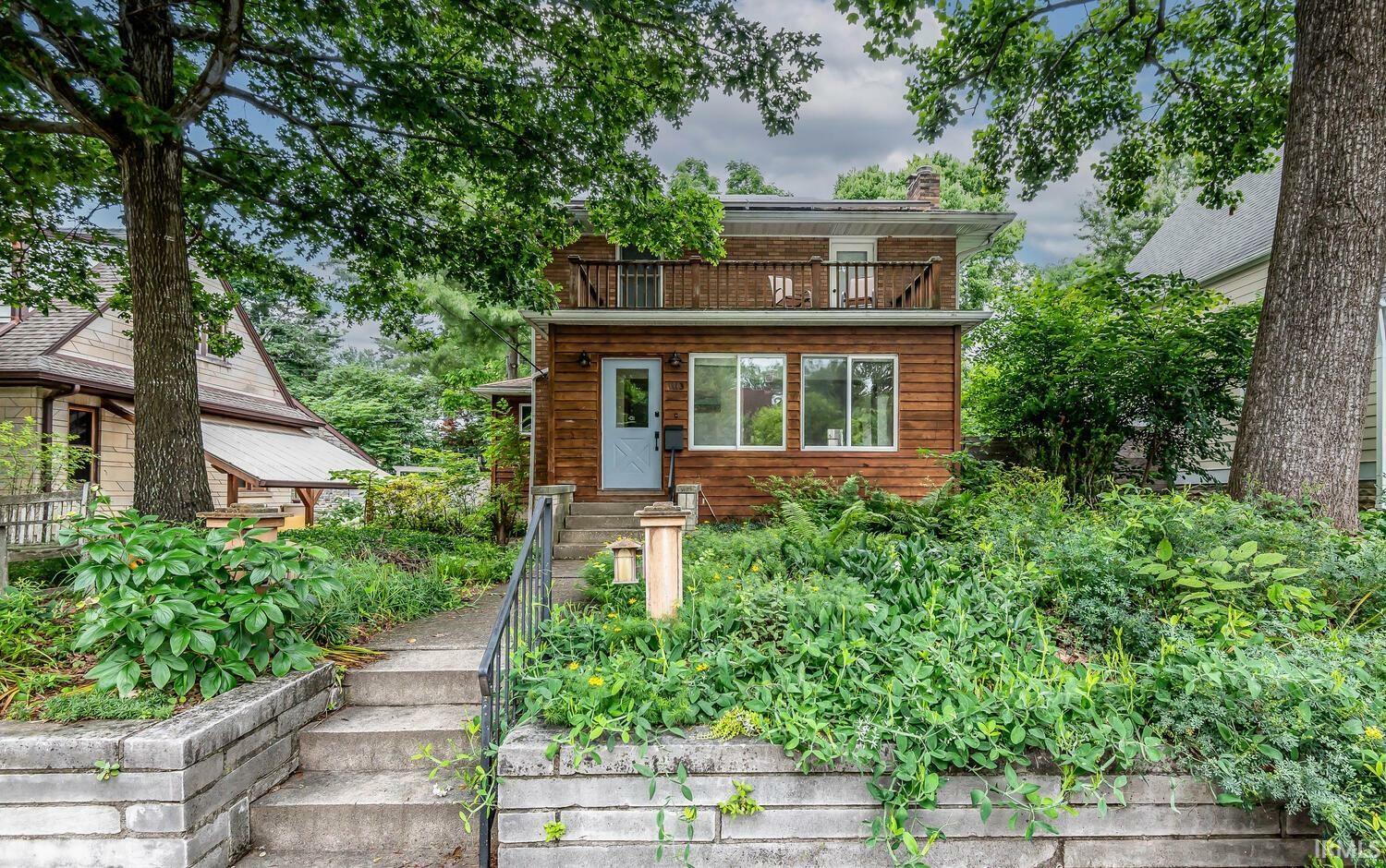 Property Photo: 1113 E Wylie Street IN 47401