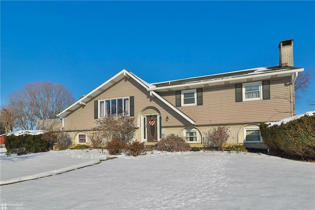 Property Photo:  7443 Franks Drive  PA 18014 