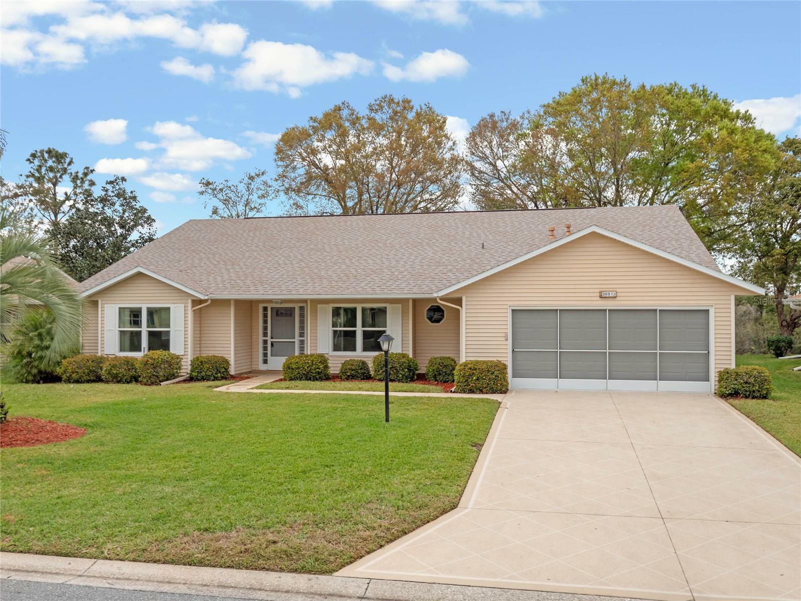 Property Photo: 26913 Racquet Circle FL 34748