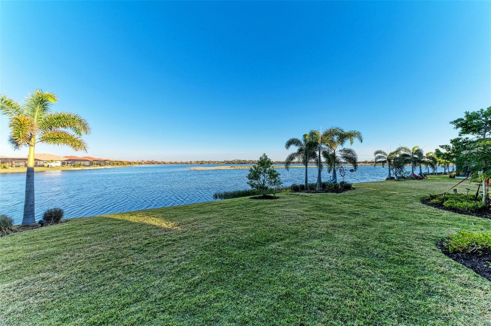 Property Photo:  704 Ravello Boulevard  FL 34275 