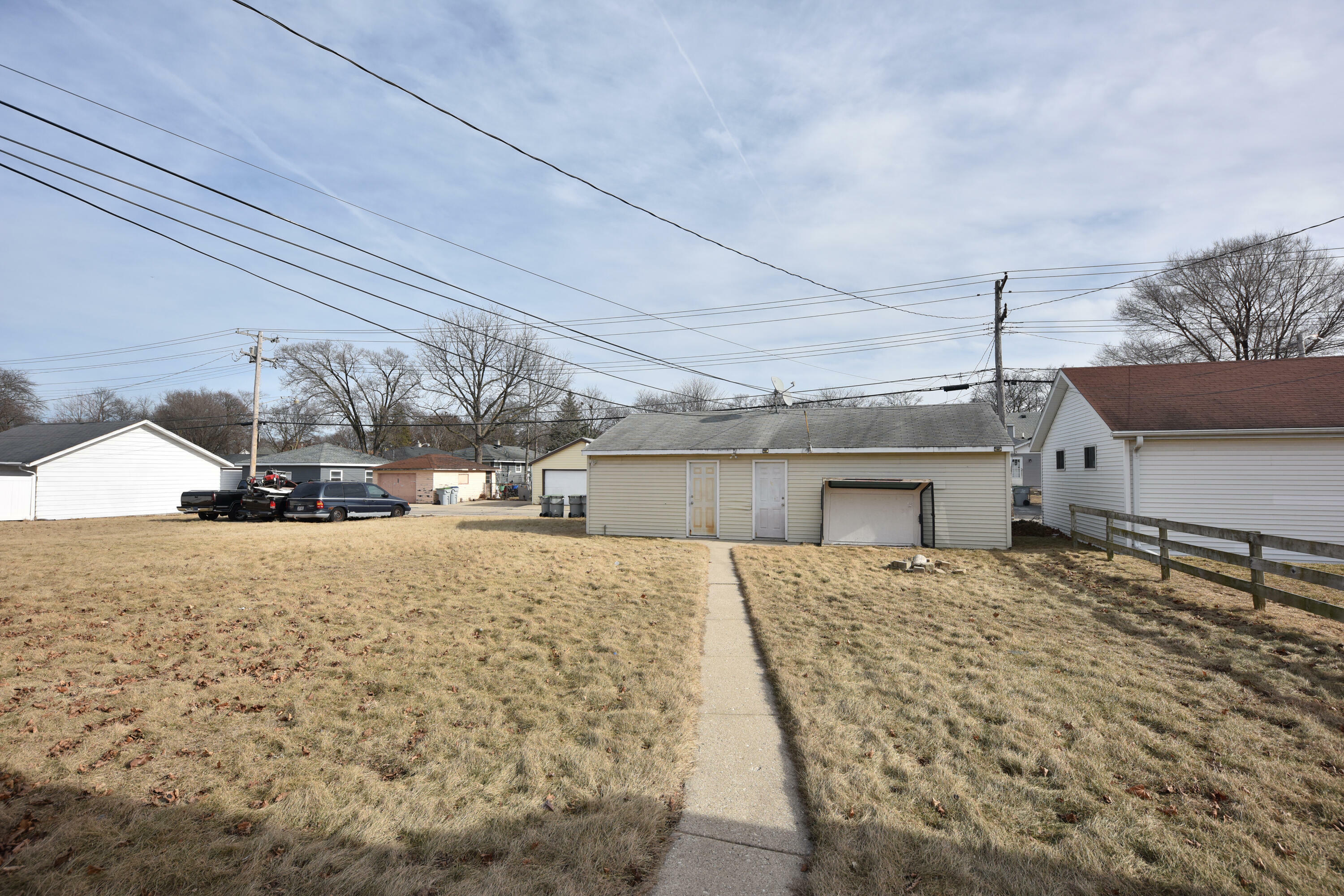 Property Photo:  4848 N 91st St 4850  WI 53225 