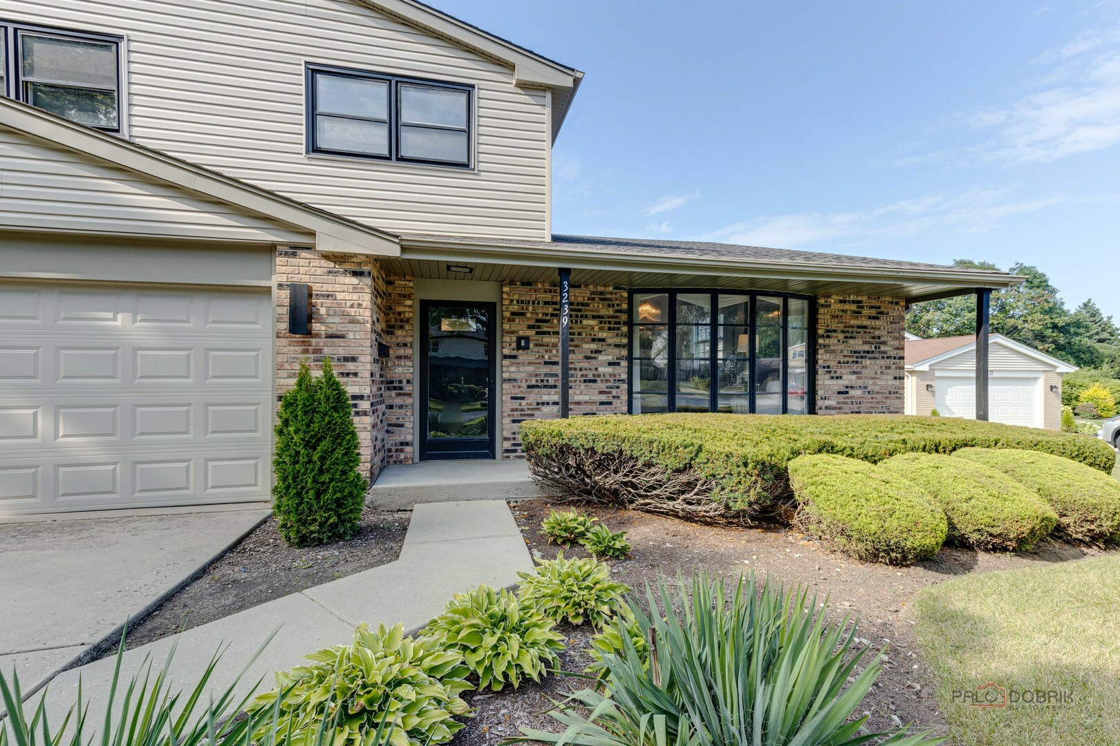Property Photo: 3239 N Volz Drive E IL 60004