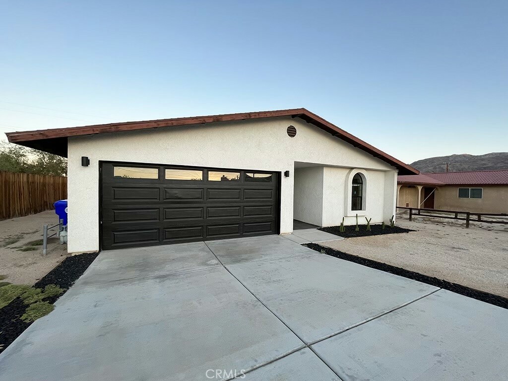 6355 Mojave Avenue  29 Palms CA 92277 photo