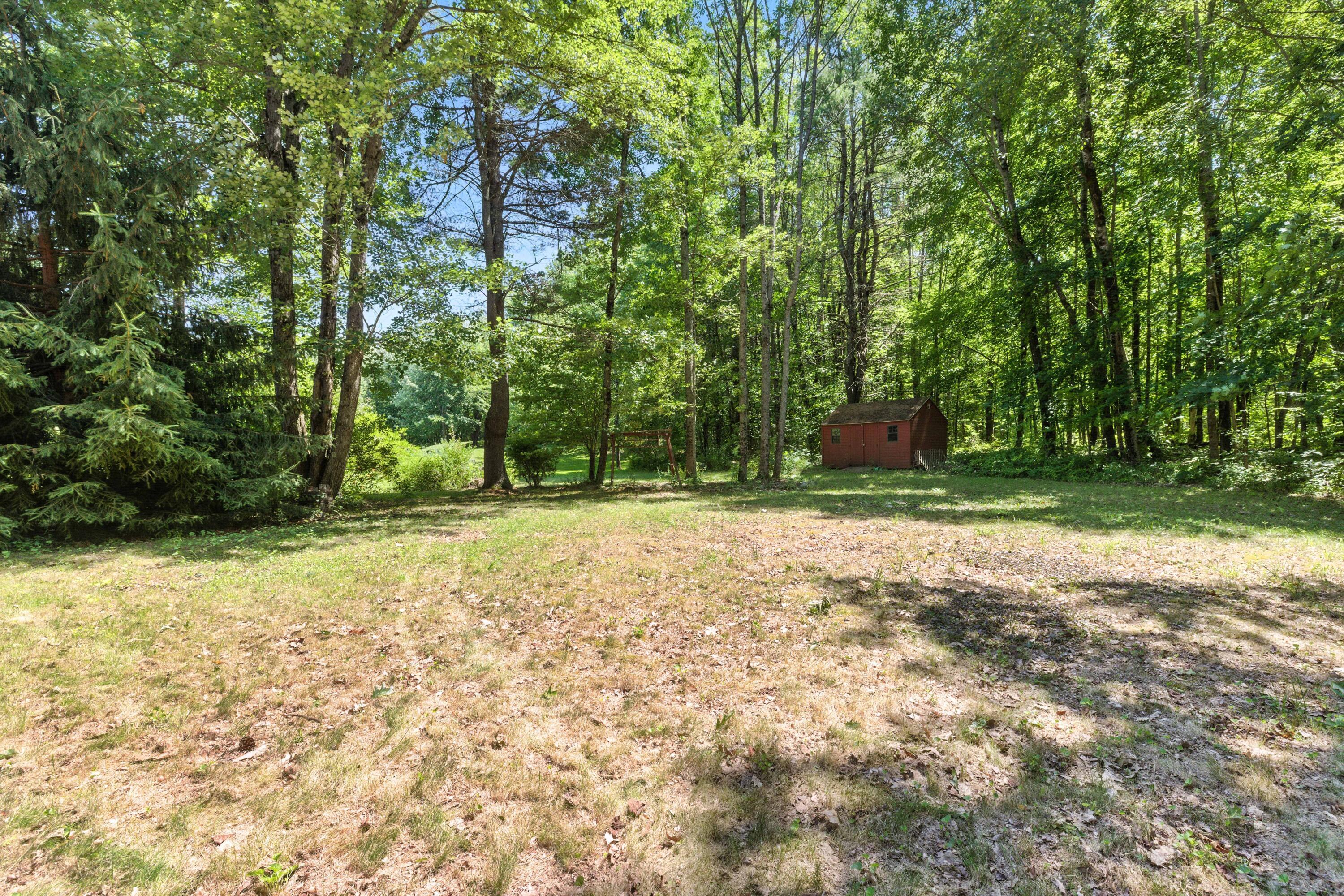 Property Photo: 33 Hillview Lane ME 04240