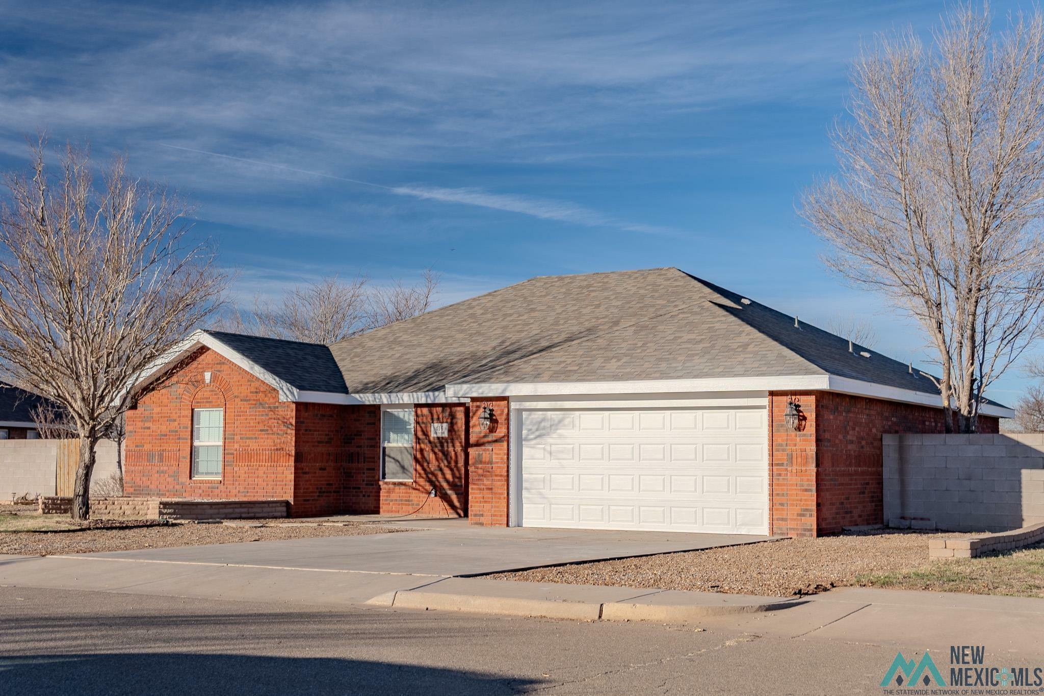 Property Photo:  416 Almond Tree Lane  NM 88101 