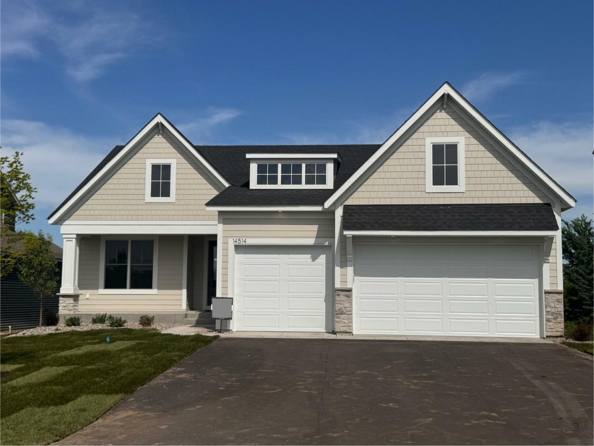 Property Photo:  14514 Kingsview Lane  MN 55327 