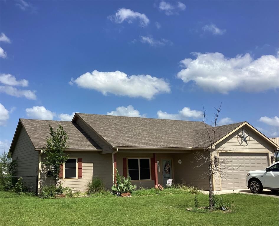 Property Photo:  248 Mill  TX 75440 