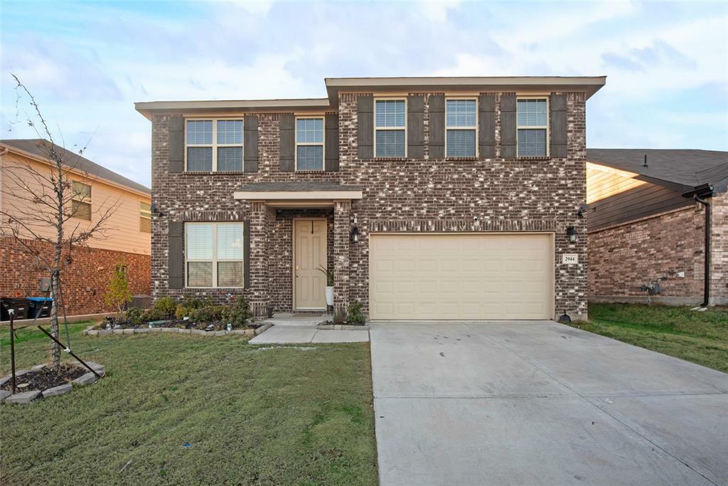 Property Photo: 2944 Plumbago Drive TX 76108
