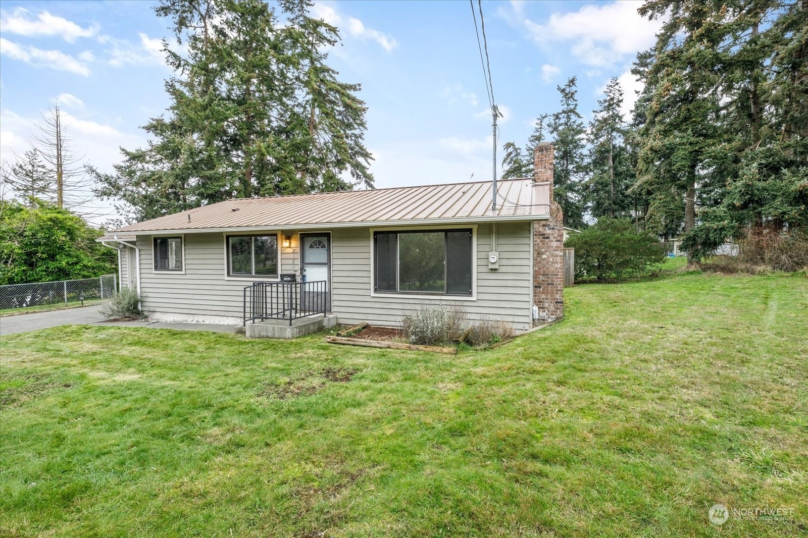 Property Photo:  2185  Norman Drive  WA 98277 