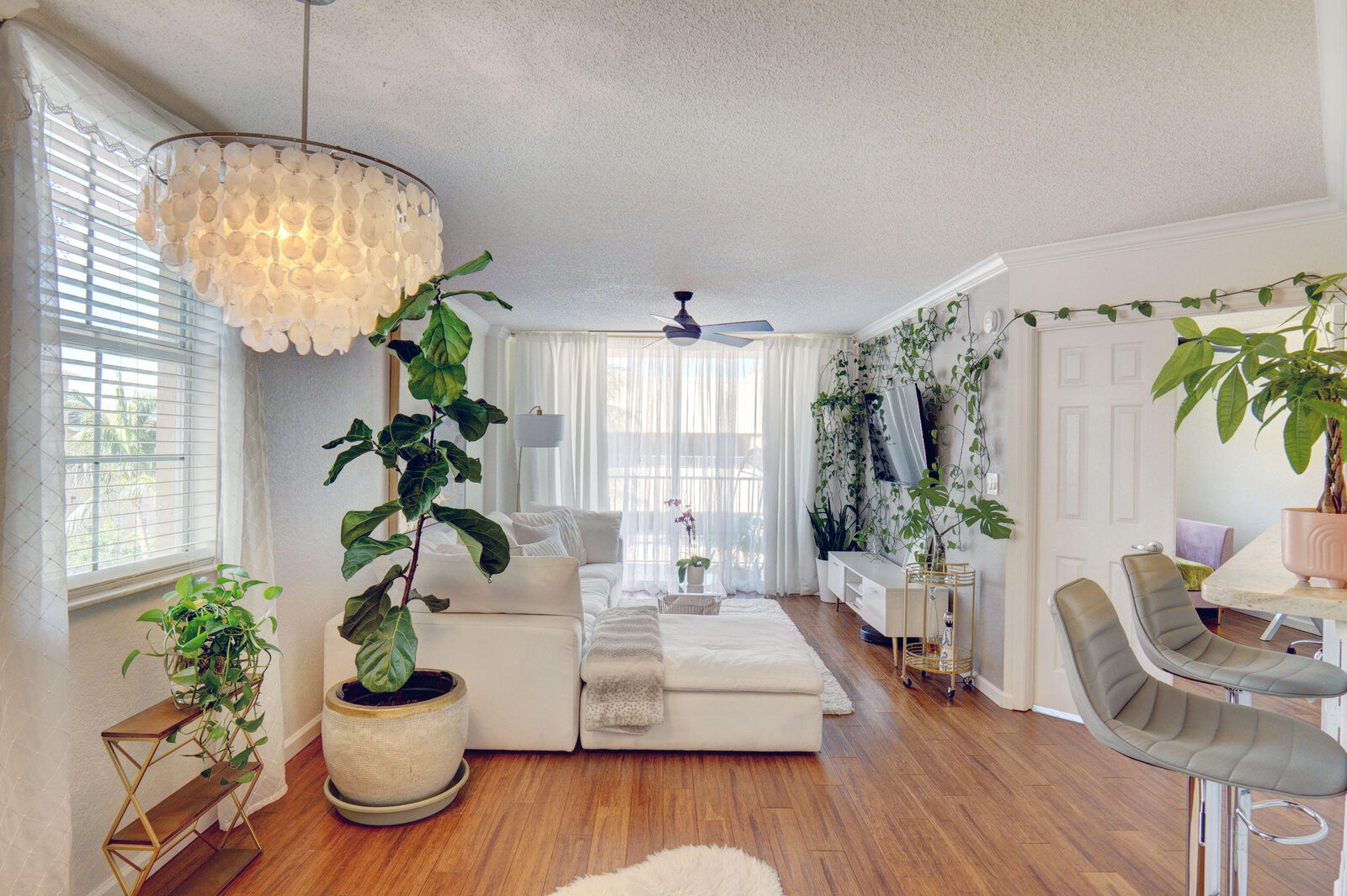 Property Photo: 1801 N Flagler Drive 416 FL 33407