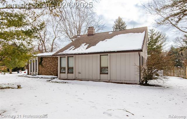 Property Photo:  8188 Fairfield Circle  MI 48346 