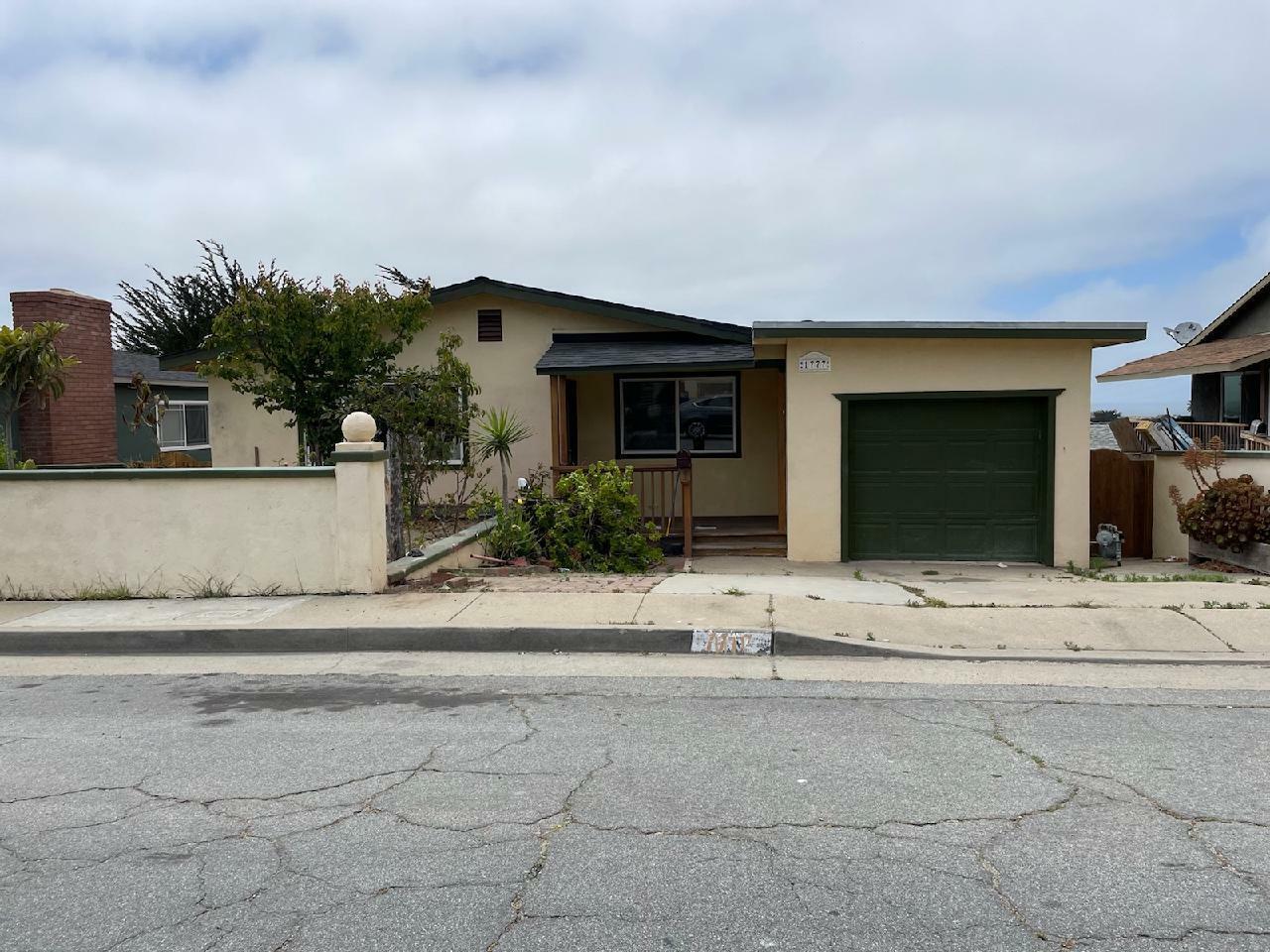 Property Photo:  1777 Luzern Street  CA 93955 