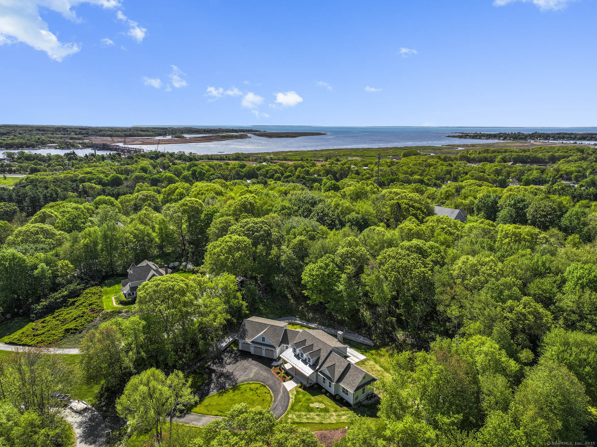 Property Photo: 9 Overlook Drive CT 06475