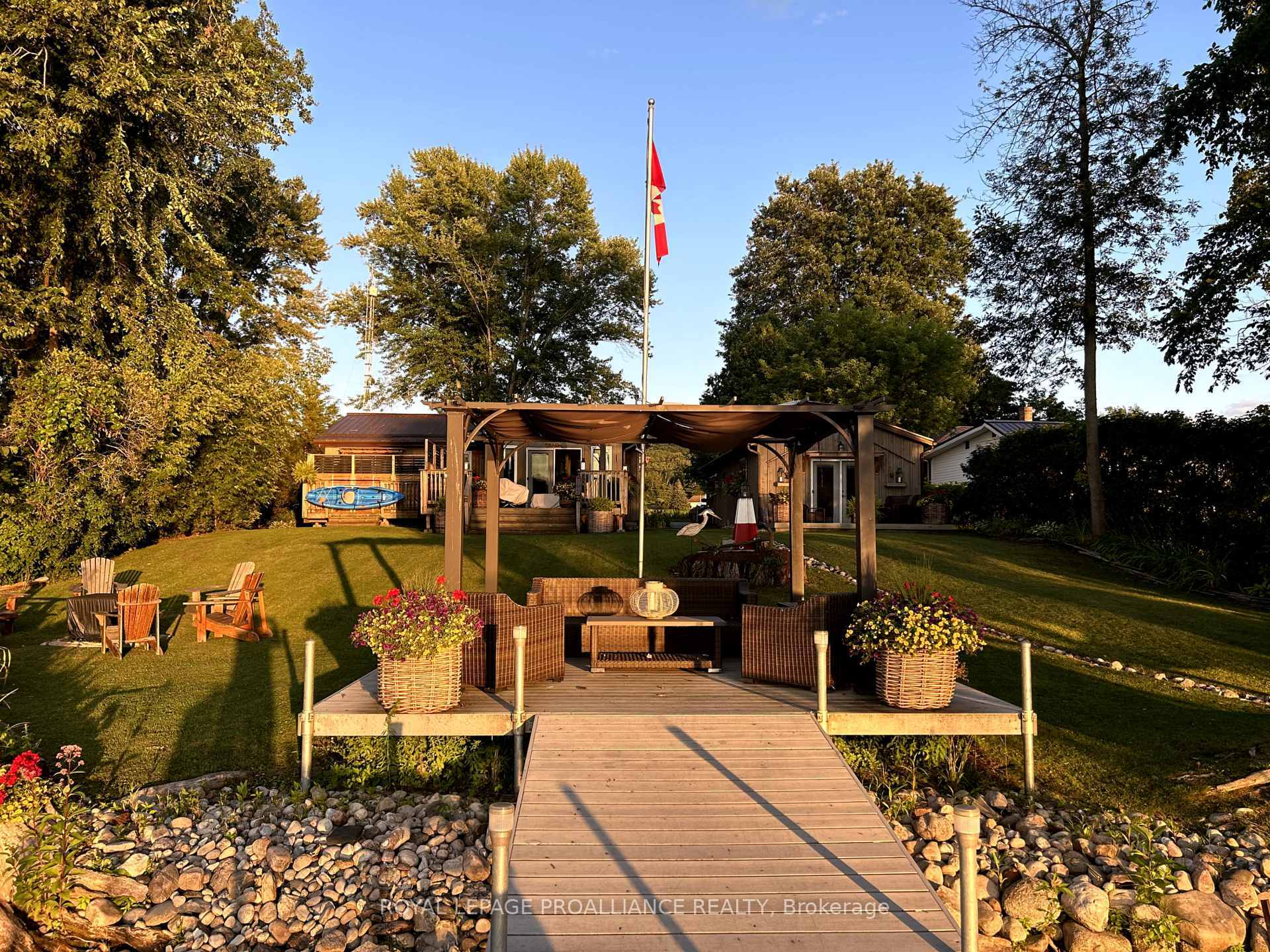 Property Photo: 33A Richardson Point Lane ON K0K 2C0