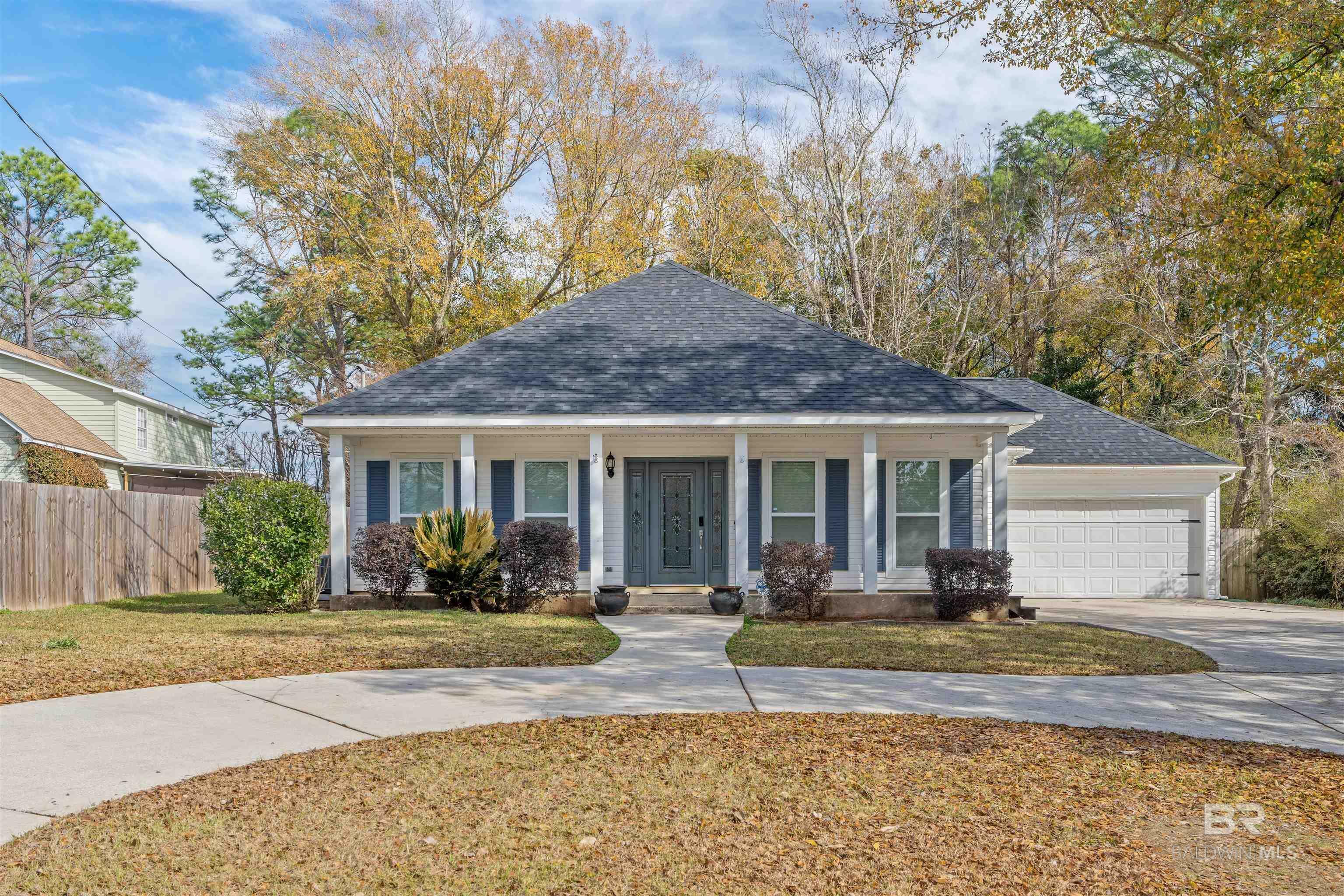 126 Lake Forest Boulevard  Daphne AL 36526 photo