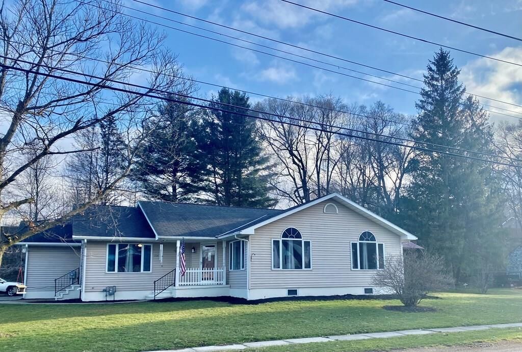 Property Photo:  154 Main Street  NY 14870 