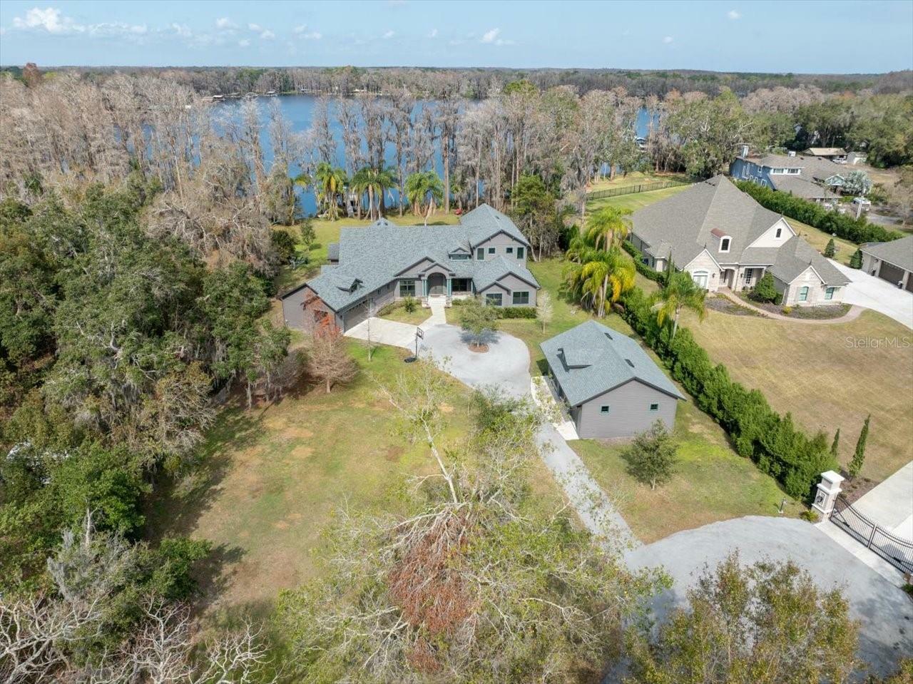 Property Photo:  16320 Rock Lake Drive  FL 33556 