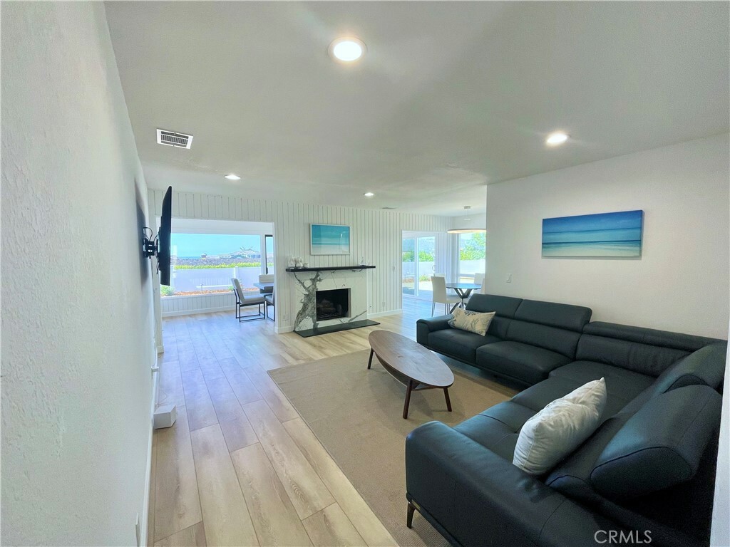 Property Photo:  33431 Spinnaker Drive N  CA 92629 