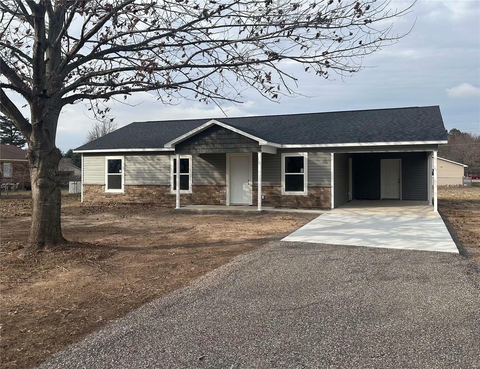 Property Photo: 802 Peggy Street MO 63823