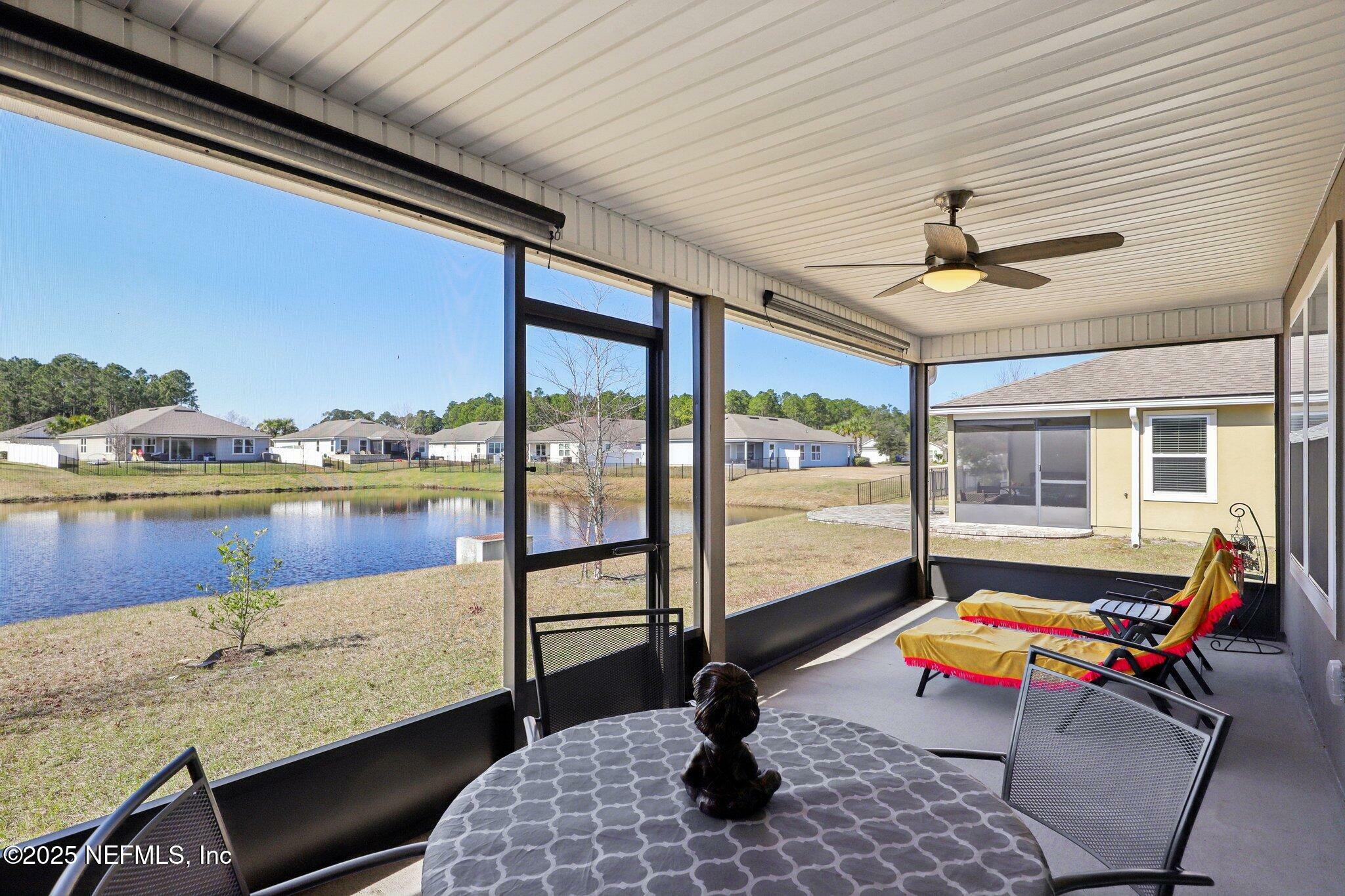 Property Photo: 403 Palace Drive FL 32084