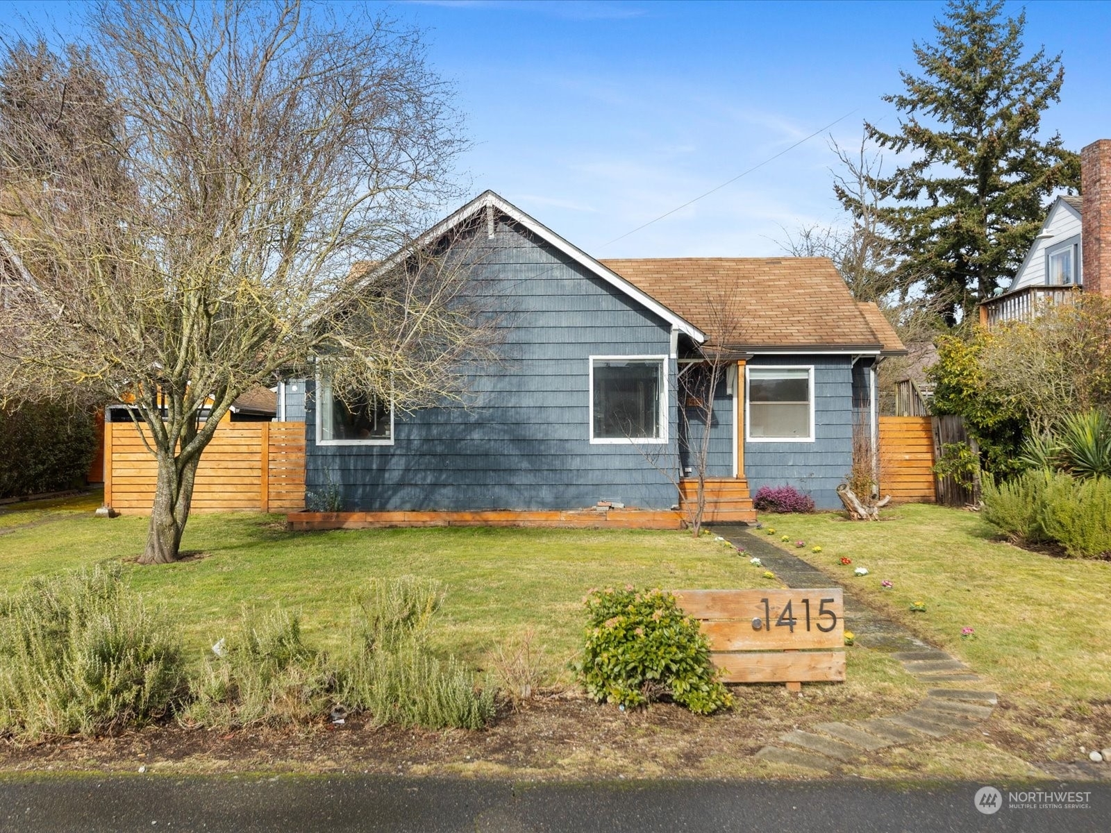 Property Photo: 1415 9th Street WA 98270