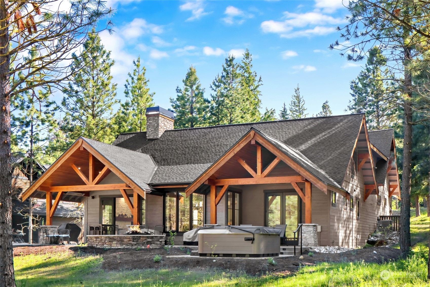 Property Photo:  521  Rocking Chair Road  WA 98922 