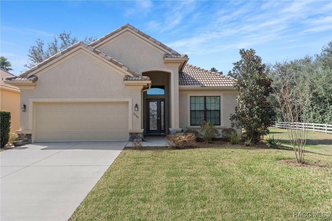 Property Photo: 2086 N Rhodes Point FL 34442