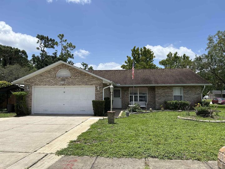 Property Photo: 1417 Golf Ave FL 32174