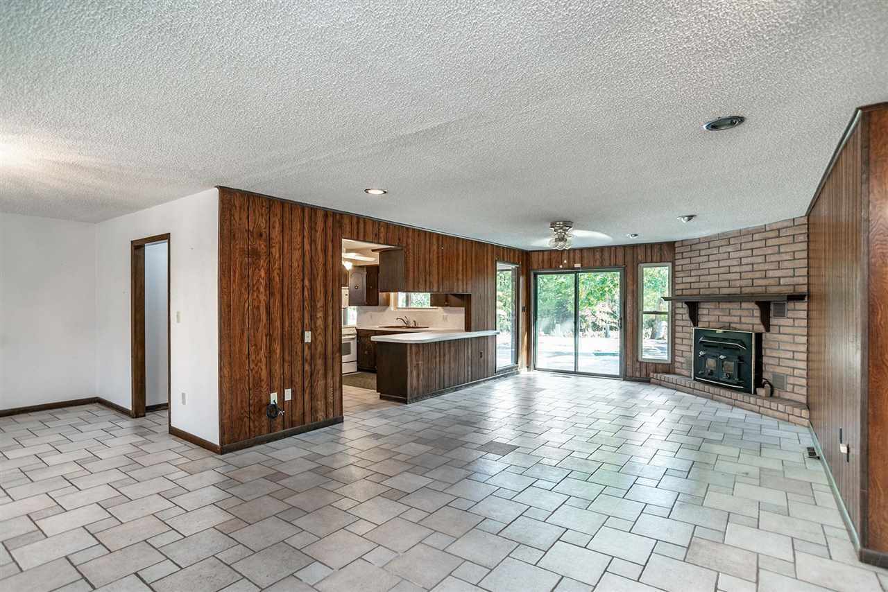 Property Photo: 2405 S Underwood-1 Road OK 74085
