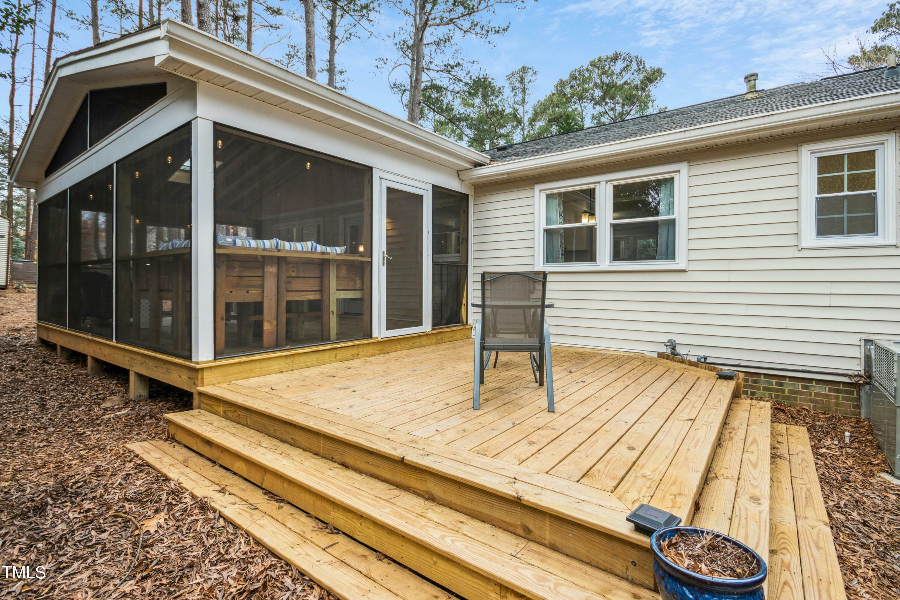 Property Photo: 5920 Whittier Drive NC 27609