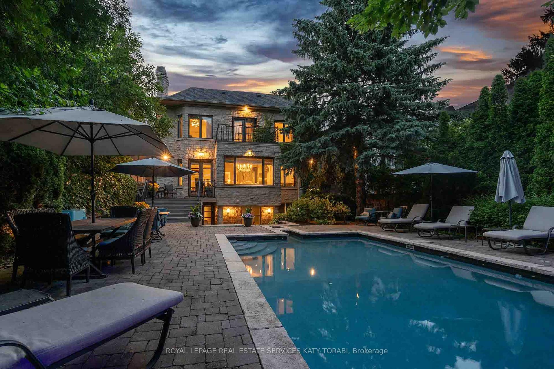 Property Photo: 135 Buckingham Avenue ON M4N 1R5