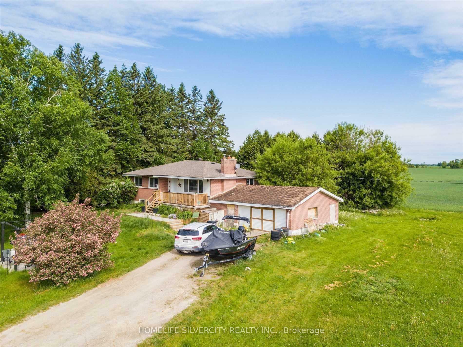 Property Photo: 4498 Sunnidale Concession 2 Road ON L0M 1N0
