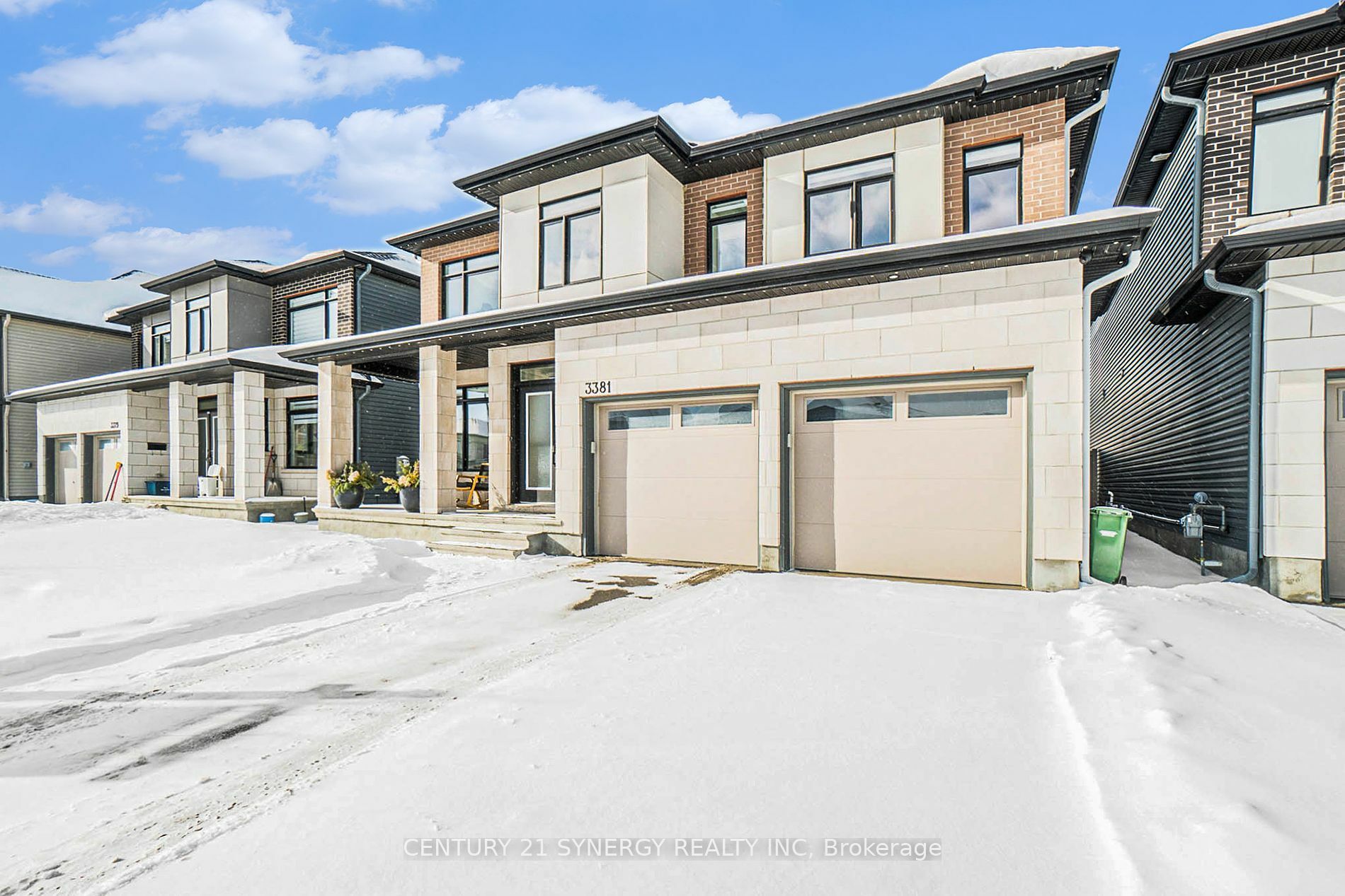 Photo de la propriété:  3381 Findlay Creek Dr  ON K1T 0V5 