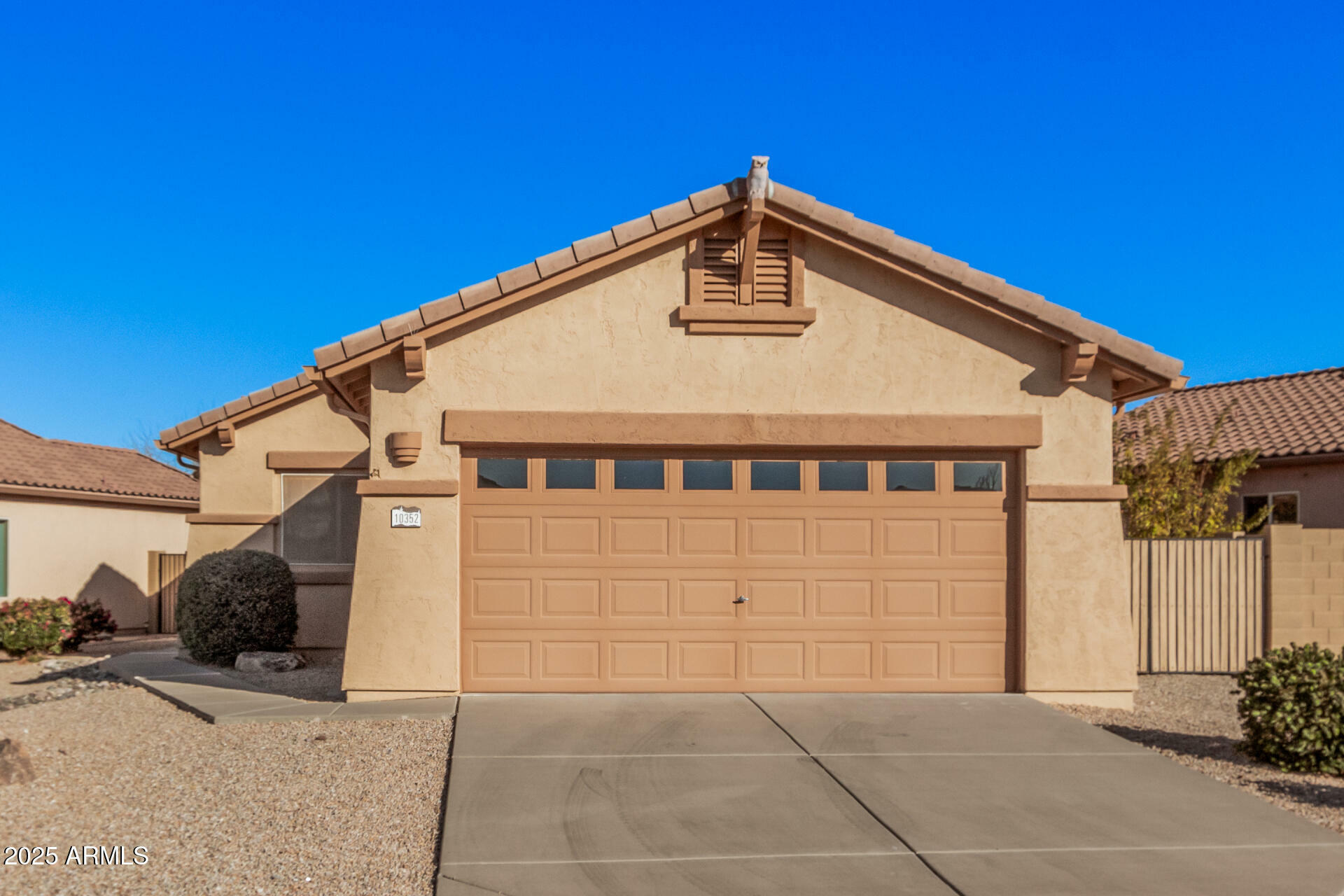 Property Photo: 10352 E Second Water Trail AZ 85118