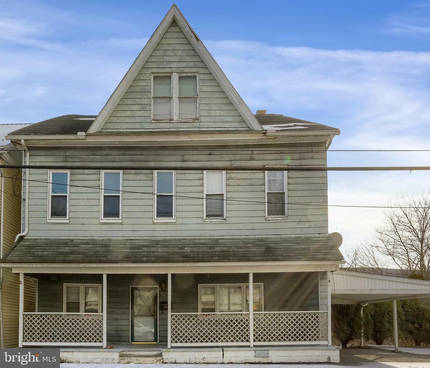 Property Photo:  128 E Market Street  PA 17098 