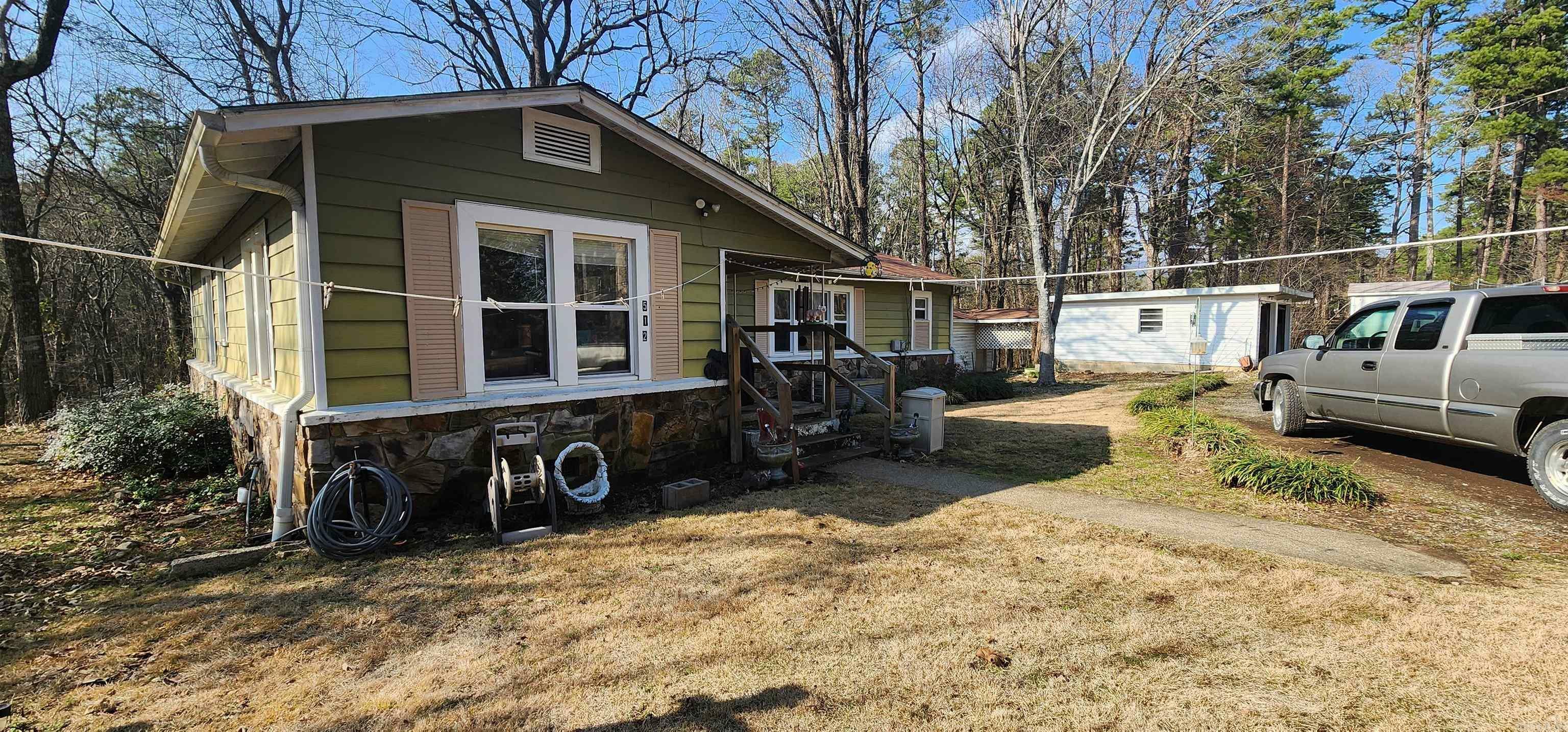 Property Photo:  512 Grandview Heights  AR 71953 