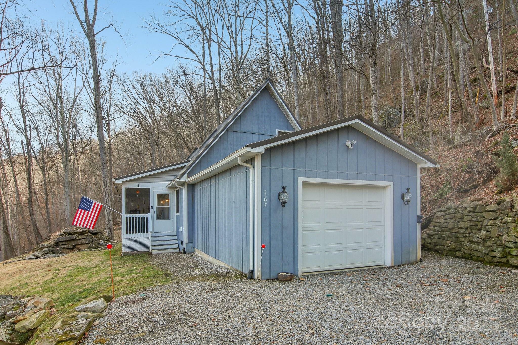 Property Photo: 167 Treetop Lane NC 28785