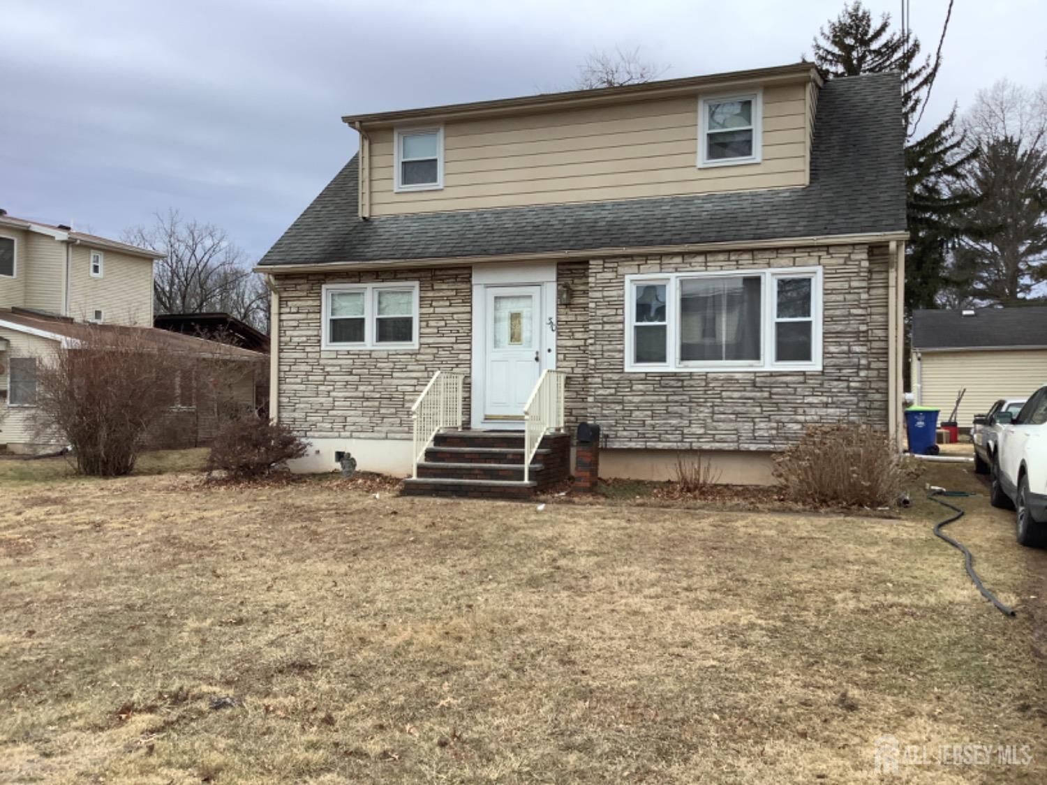 Property Photo:  310 South 19 Avenue  NJ 08835 