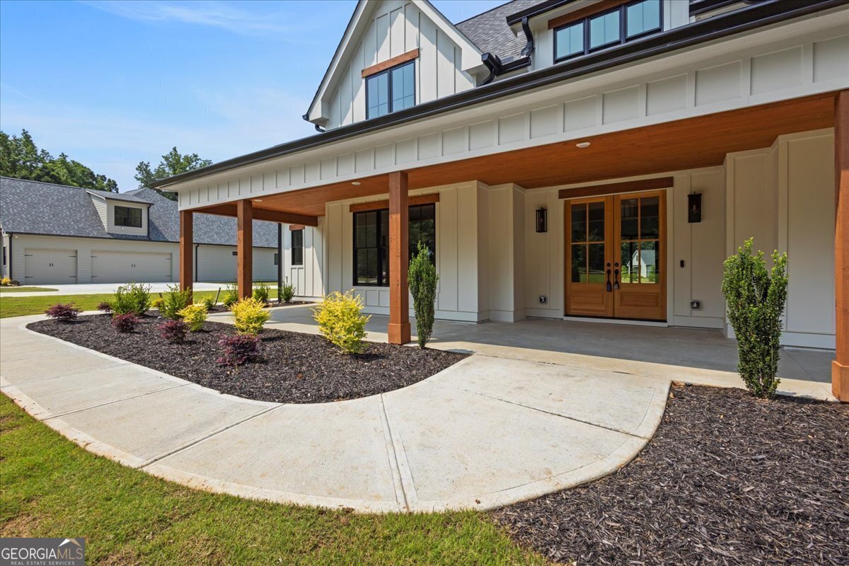 Property Photo: 9220 Waldrip Road GA 30506