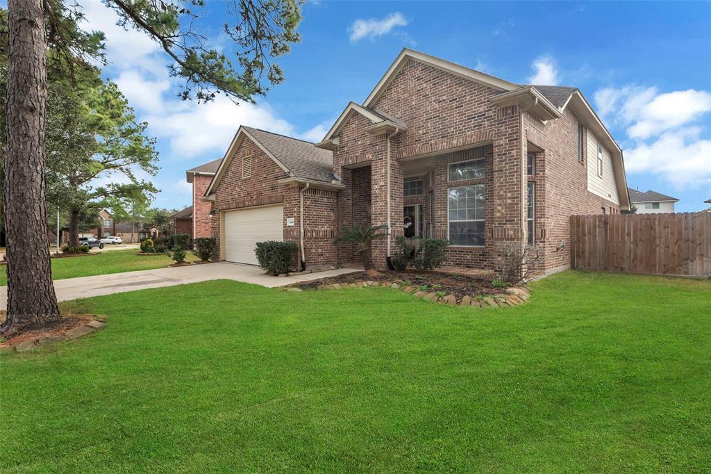 Property Photo:  6604 Trenton Lake Lane  TX 77041 